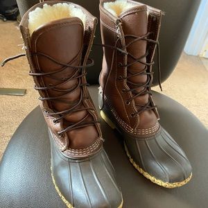 L.L Bean Boots 10 inch shearling lined